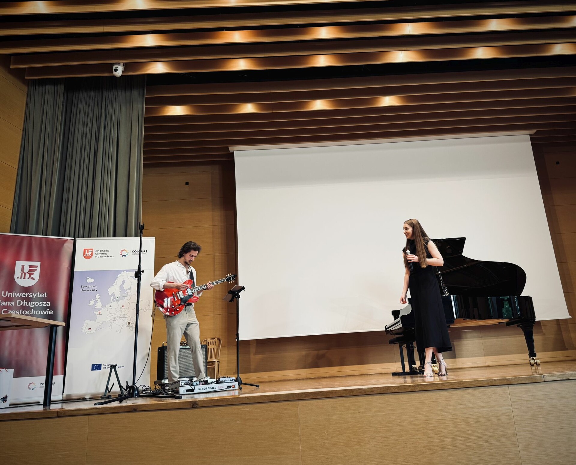 Sukces studentów Instytutu Muzyki w konkursie "Przestrzenie Sztuki"